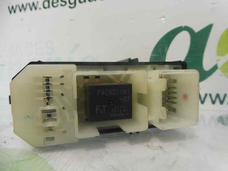 Recambio de mando elevalunas trasero izquierdo para lexus is200 (ds2/is2) 220d referencia OEM IAM 8403053020  