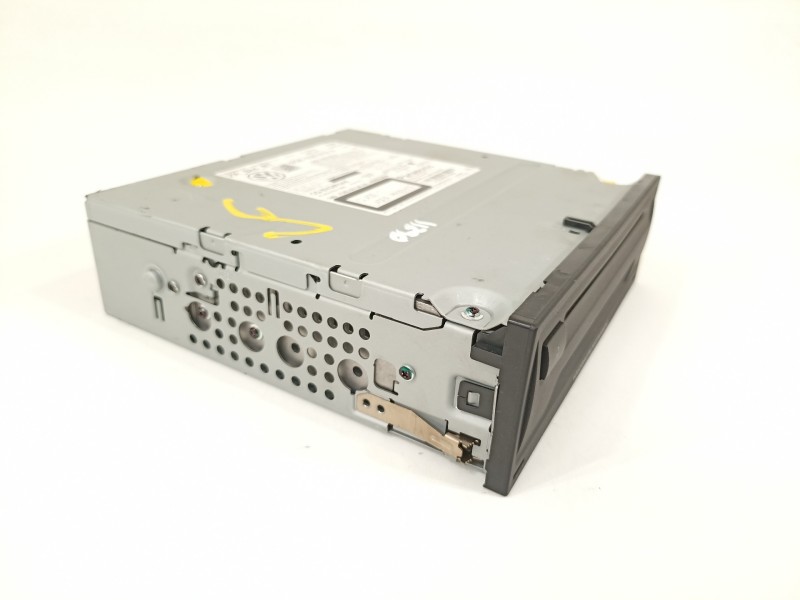 Recambio de sistema audio / radio cd para volkswagen golf vii lim. advance bluemotion referencia OEM IAM 5G0035819A  