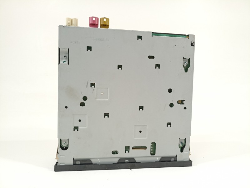 Recambio de sistema audio / radio cd para volkswagen golf vii lim. advance bluemotion referencia OEM IAM 5G0035819A  