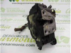 Recambio de cerradura puerta trasera derecha para renault megane iii berlina 5 p dynamique referencia OEM IAM 825020002R  