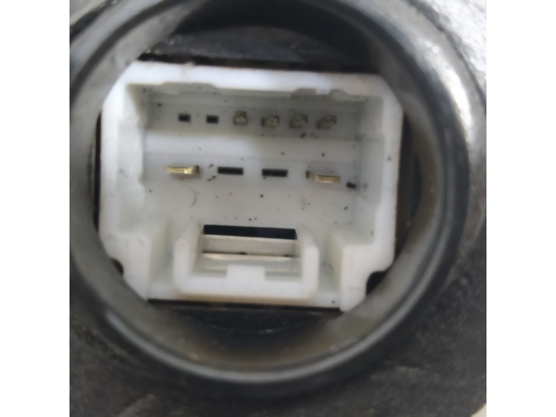 Recambio de cerradura puerta delantera izquierda para toyota auris auris (2006-2012) referencia OEM IAM 6904002210  