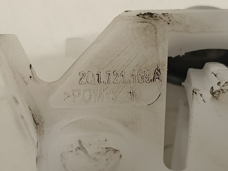 Recambio de no identificado para seat arona xperience referencia OEM IAM 2Q1721169A  