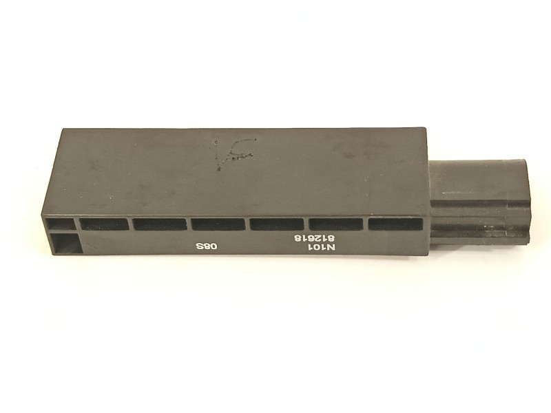 Recambio de antena para seat arona xperience referencia OEM IAM 5Q0962131  