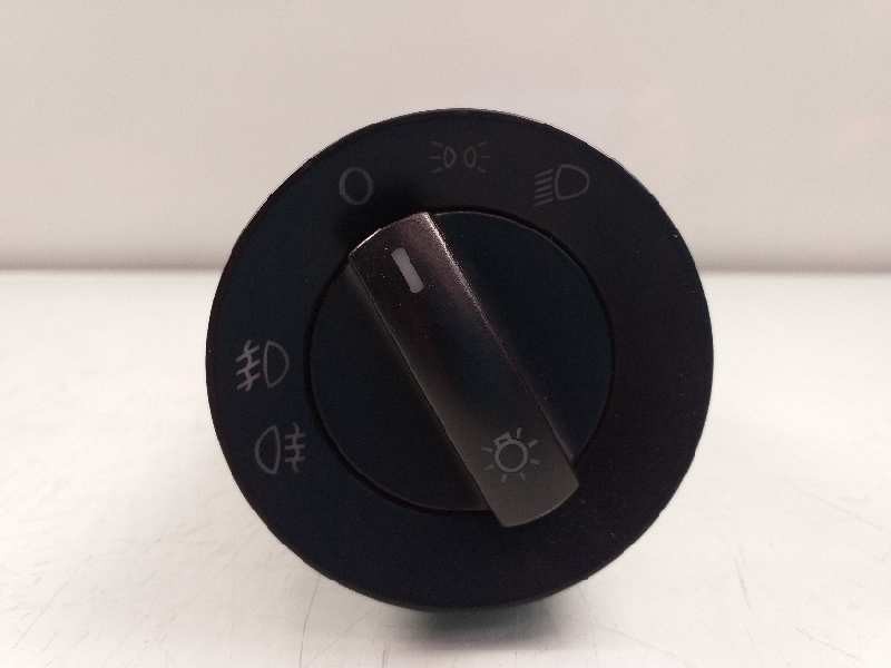 Recambio de mando luces para volkswagen polo (9n1) trendline referencia OEM IAM 6Q0941531C  