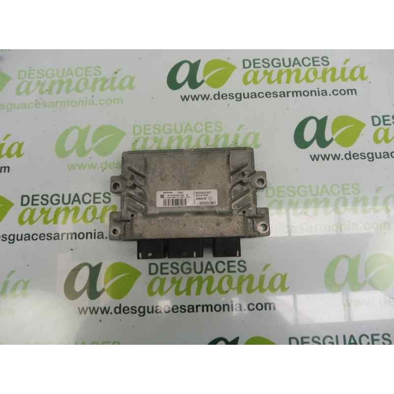 Recambio de centralita motor uce para renault clio iii style referencia OEM IAM 8200522357 8200510536 S120200105