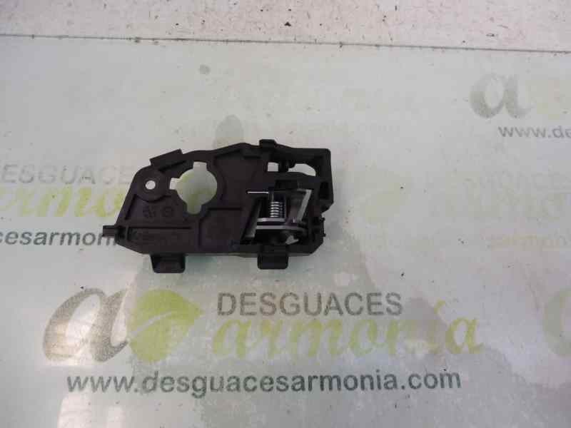 Recambio de maneta interior delantera izquierda para kia rio concept referencia OEM IAM 826101W010  