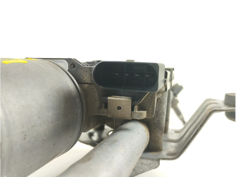 Recambio de motor limpia delantero para audi a3 sportback (8va) ambiente referencia OEM IAM 8V1955023C 3397021591 8V1955119C