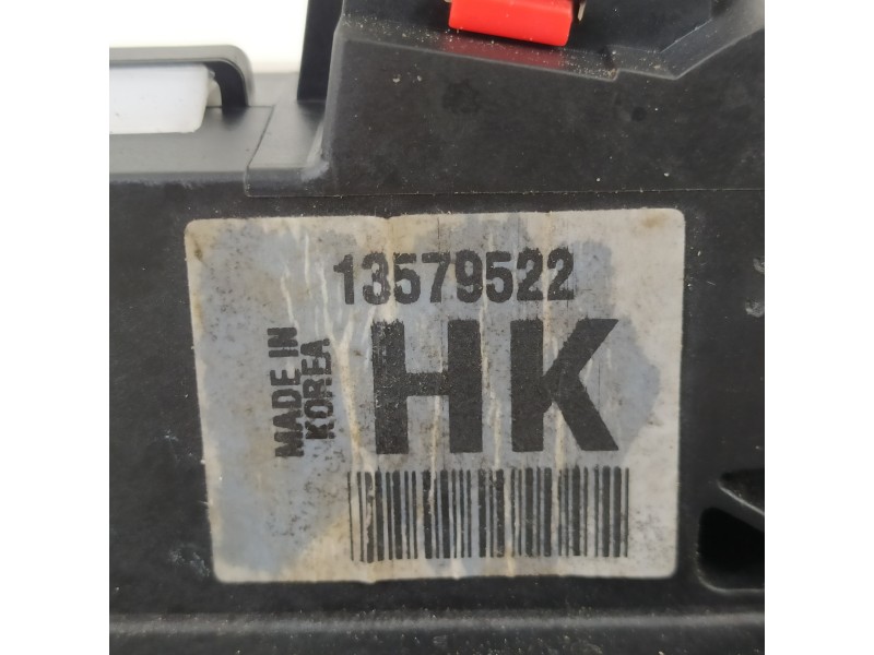 Recambio de cerradura puerta delantera izquierda para opel zafira tourer excellence referencia OEM IAM 13579522  