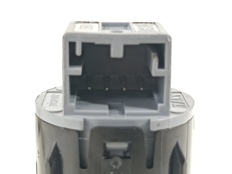 Recambio de conmutador de arranque para seat arona xperience referencia OEM IAM 575959839A 6F0959752P 