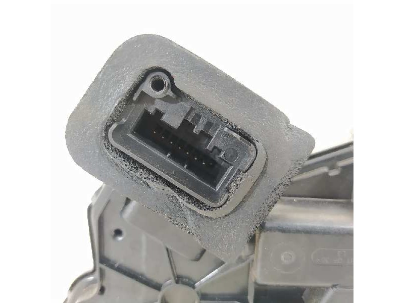 Recambio de cerradura puerta delantera izquierda para seat ibiza (kj1) style referencia OEM IAM 5TB837015A  