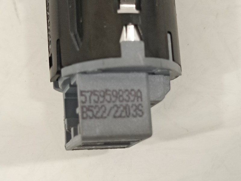 Recambio de conmutador de arranque para seat arona xperience referencia OEM IAM 575959839A 6F0959752P 