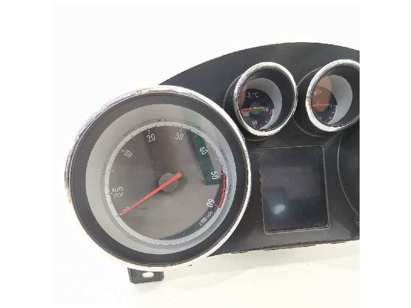 Recambio de cuadro instrumentos para opel zafira tourer excellence referencia OEM IAM 13460582 600775881 