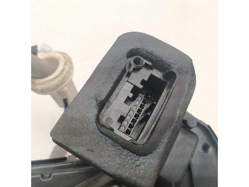 Recambio de cerradura puerta delantera derecha para seat ibiza (kj1) style referencia OEM IAM 5TB837016A  