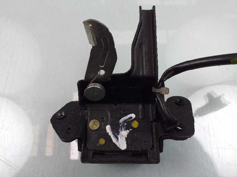 Recambio de cerradura maletero / porton para toyota yaris (ksp9/scp9/nlp9) básico referencia OEM IAM   