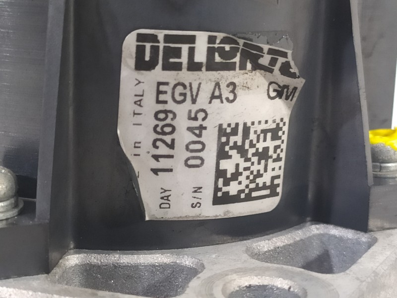 Recambio de valvula egr para opel insignia berlina edition referencia OEM IAM 55566052 K5T70977 