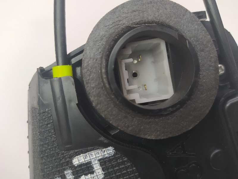 Recambio de cerradura puerta trasera izquierda para toyota yaris (ksp9/scp9/nlp9) básico referencia OEM IAM   