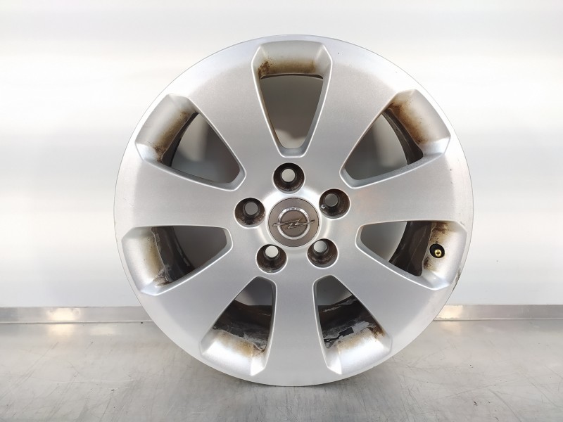 Recambio de llanta para opel insignia berlina edition referencia OEM IAM 13235010  