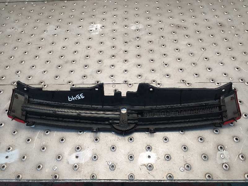 Recambio de rejilla delantera para fiat panda (169) 1.2 8v emotion referencia OEM IAM   