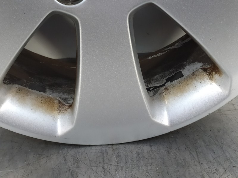 Recambio de llanta para opel insignia berlina edition referencia OEM IAM 13235010  