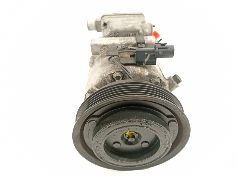 Recambio de compresor aire acondicionado para hyundai i30 classic gl referencia OEM IAM F500AN8CA03 GB0D2453 