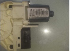 Recambio de elevalunas trasero izquierdo para renault laguna iii initiale referencia OEM IAM 827010001R 827310001R  2