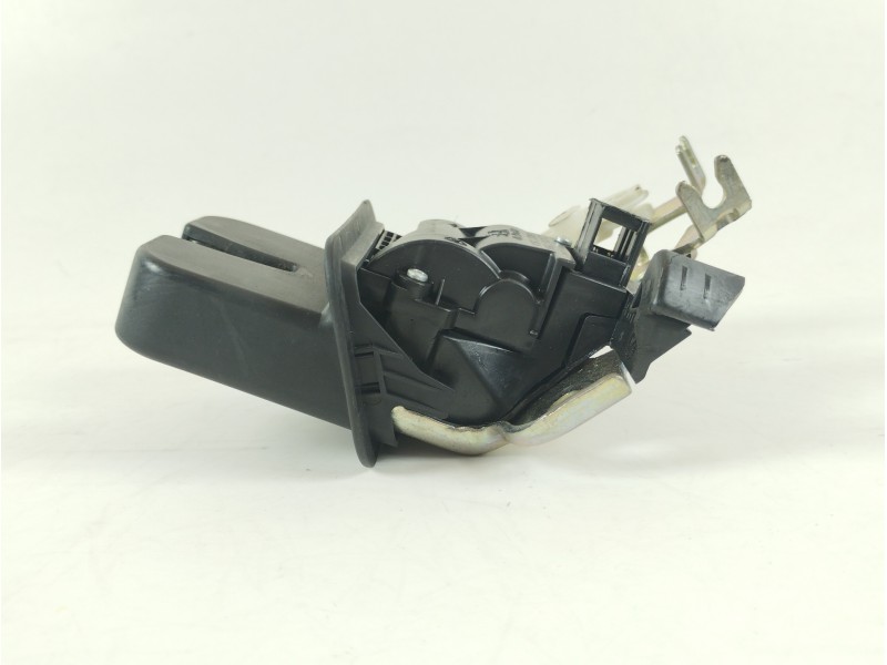 Recambio de cerradura maletero / porton para audi a3 sportback (8va) ambiente referencia OEM IAM 4H0827505A  