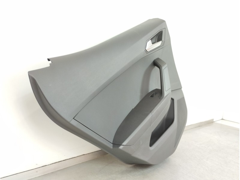 Recambio de guarnecido puerta trasera izquierda para seat arona xperience referencia OEM IAM 6F0867133  