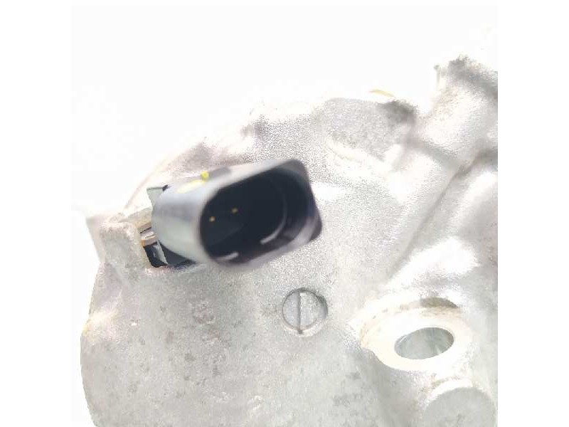 Recambio de compresor aire acondicionado para seat ibiza (kj1) style referencia OEM IAM 5Q0816803D 4472502801 4471507853