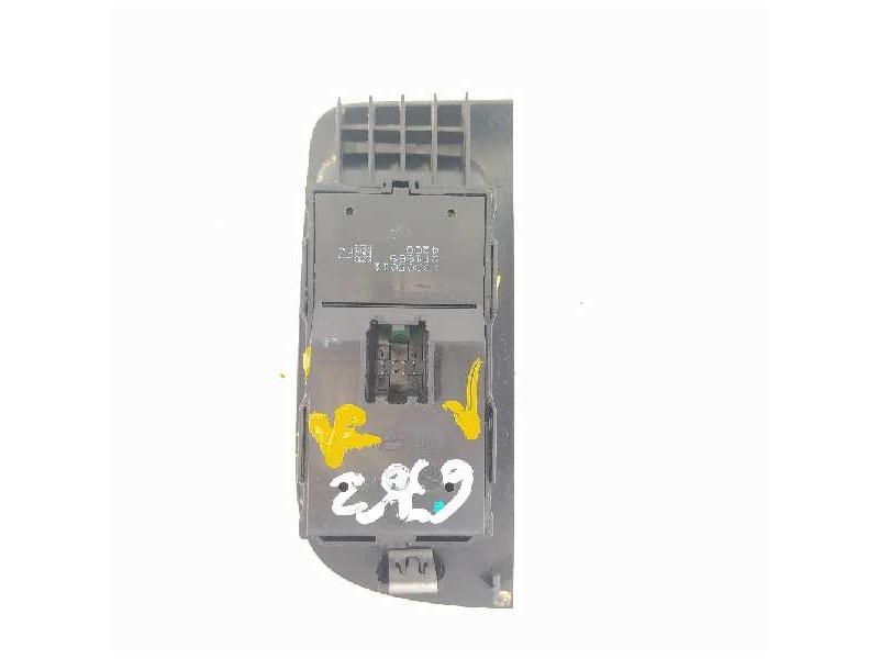 Recambio de mando elevalunas delantero izquierdo para opel zafira tourer excellence referencia OEM IAM 13305011 251869 