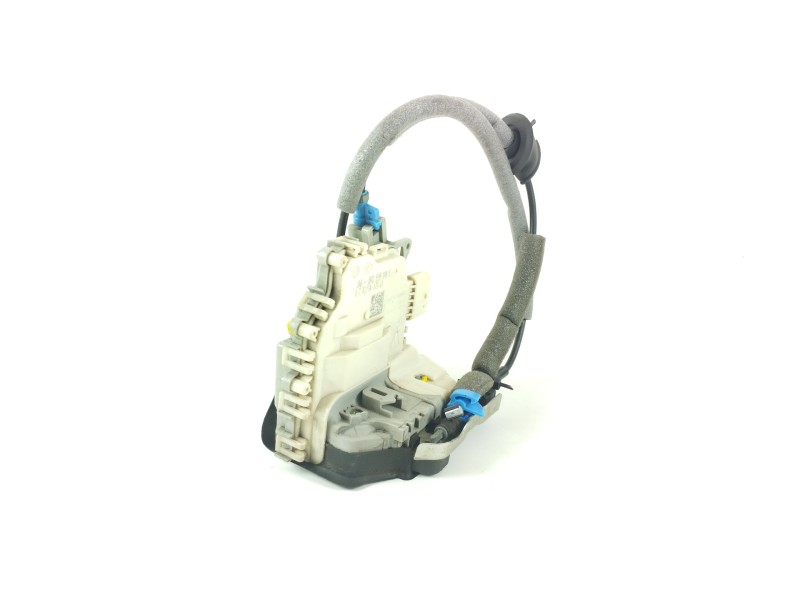Recambio de cerradura puerta trasera derecha para audi a3 sportback (8va) ambiente referencia OEM IAM 8K0839016F  