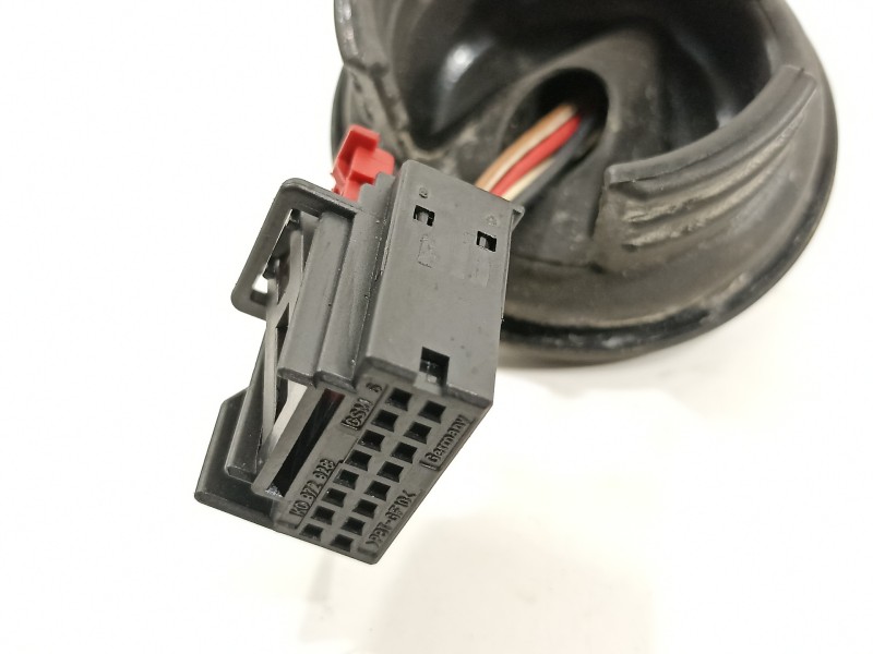 Recambio de retrovisor derecho para audi a3 (8p) 2.0 tdi ambiente referencia OEM IAM 8P1858532G  