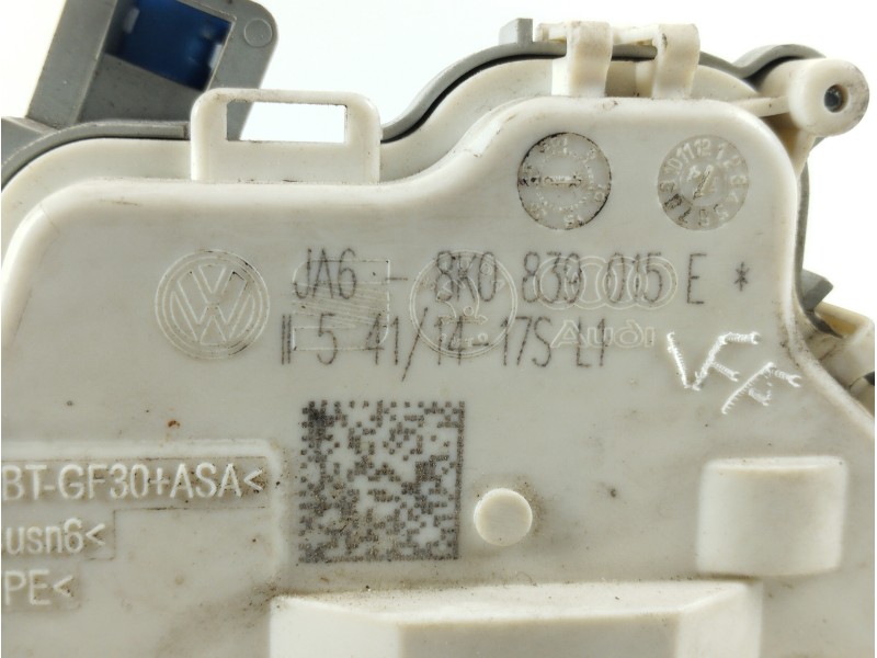 Recambio de cerradura puerta trasera izquierda para audi a3 sportback (8va) ambiente referencia OEM IAM 8K0839015E  