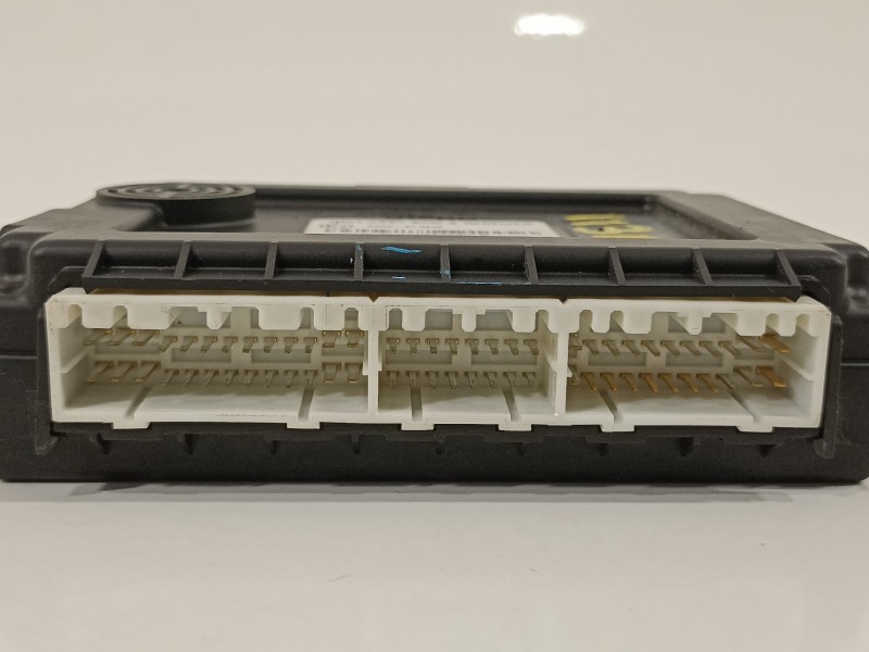 Recambio de modulo electronico para kia carens (un) concept referencia OEM IAM 954001D310  