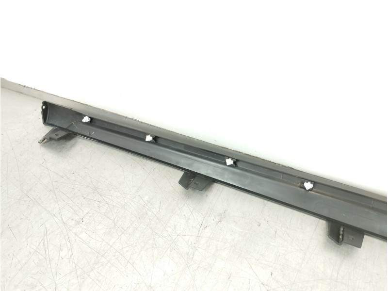 Recambio de faldon lateral para seat arona xperience referencia OEM IAM 6F9853852  