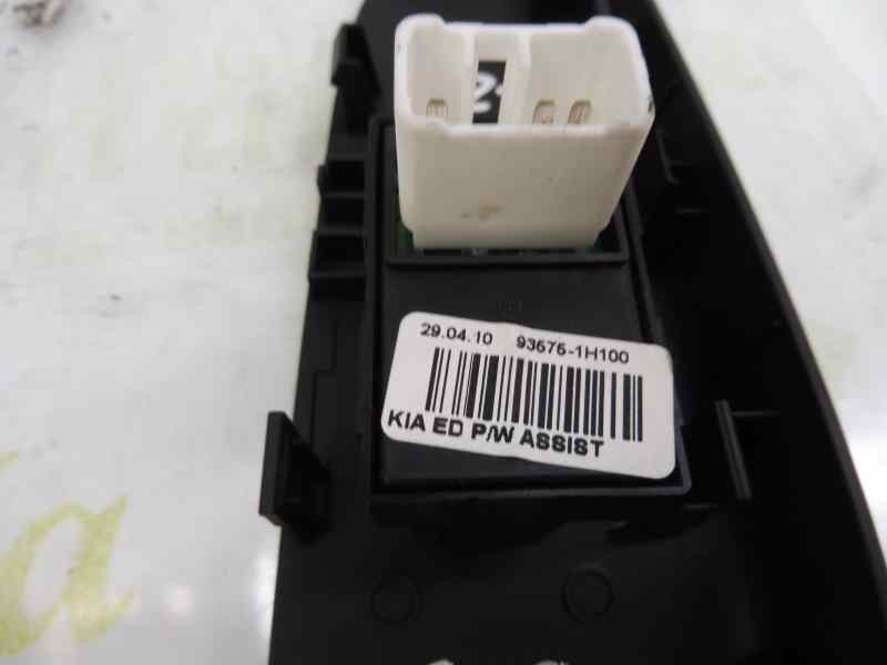 Recambio de mando elevalunas delantero derecho para kia cee´d 1.6 crdi cat referencia OEM IAM   