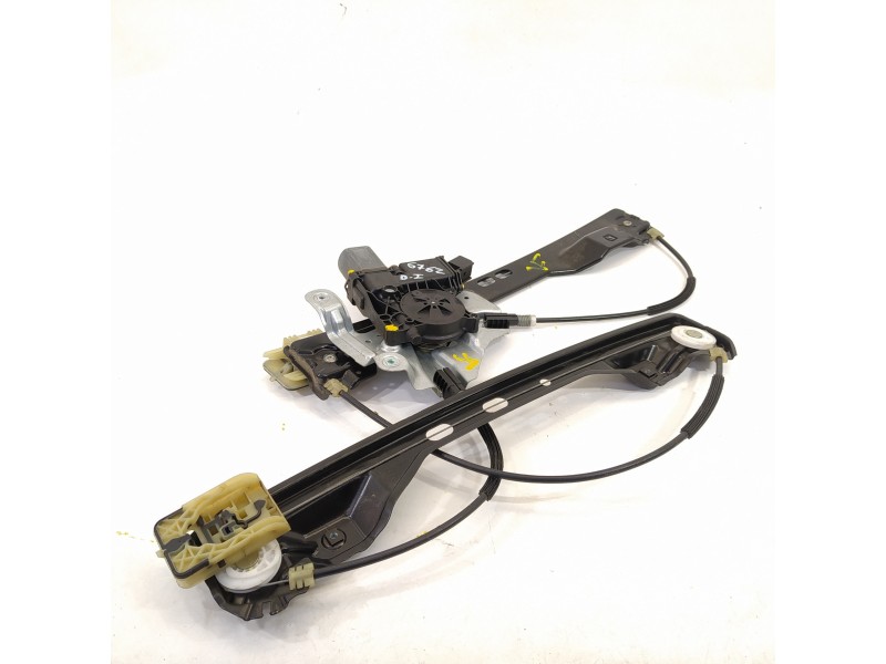 Recambio de elevalunas delantero izquierdo para opel zafira tourer excellence referencia OEM IAM 13260137  