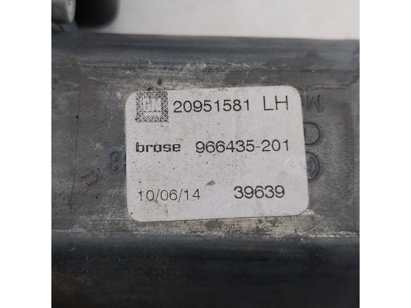 Recambio de elevalunas delantero izquierdo para opel zafira tourer excellence referencia OEM IAM 13260137  