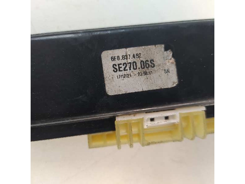 Recambio de elevalunas delantero derecho para seat ibiza (kj1) style referencia OEM IAM 6F0837462 2Q1959882 0130822064