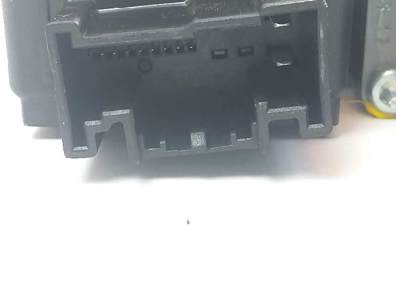 Recambio de elevalunas delantero izquierdo para seat ibiza (kj1) style referencia OEM IAM 6F0837461 2Q1959881 0130822065