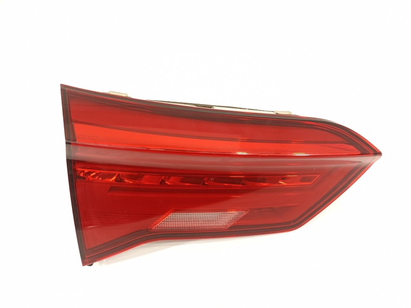 Recambio de piloto trasero izquierdo en porton para volkswagen t-roc advance referencia OEM IAM 2GA945093  