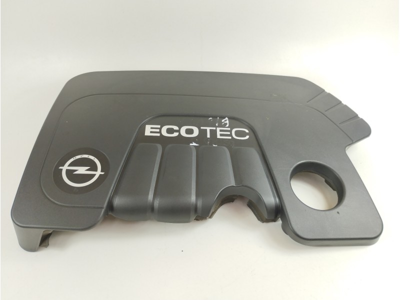 Recambio de tapa motor para opel zafira tourer excellence referencia OEM IAM 316987460  