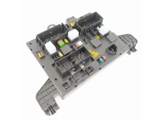Recambio de caja reles / fusibles para opel zafira tourer excellence referencia OEM IAM 13449202 365927271 1110304AA