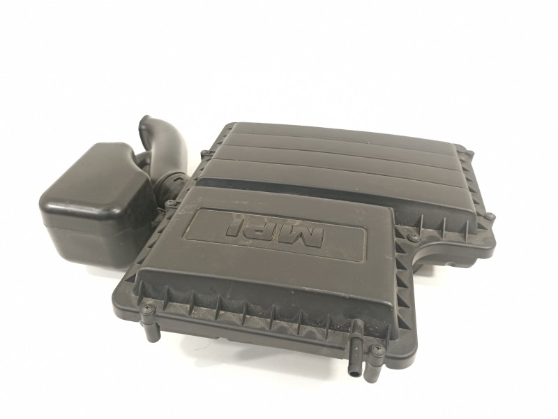 Recambio de filtro aire para seat arona xperience referencia OEM IAM 04E183A04E 04E129618R 