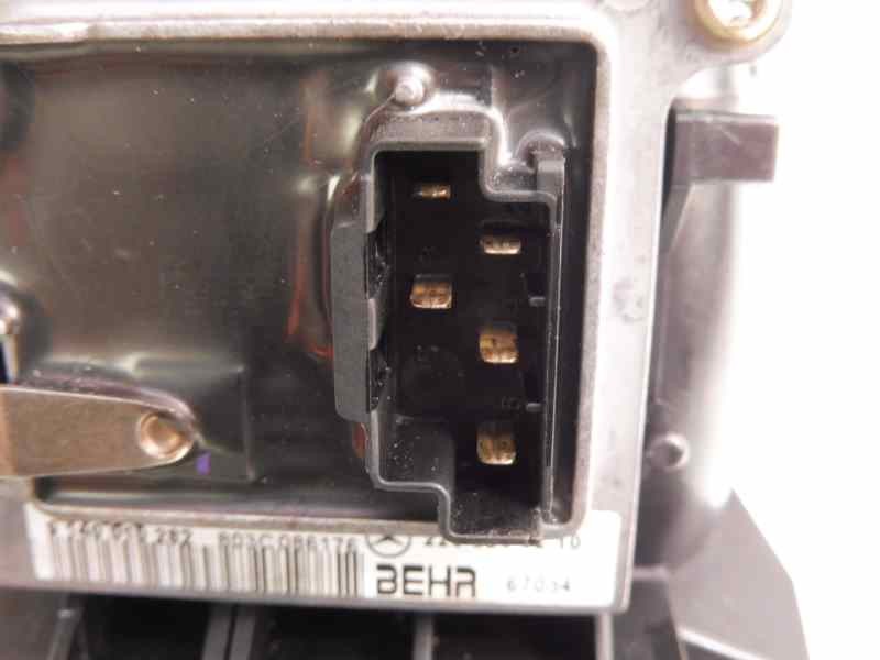 Recambio de ventilador calefaccion para mercedes-benz clase clk (w209) coupe 320 (209.365) referencia OEM IAM A2038300308 220820
