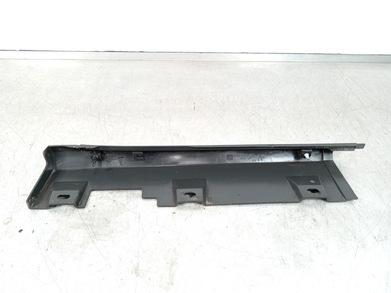 Recambio de faldon lateral para ford tourneo courier (c4a) trend referencia OEM IAM ET76101A05AD 2112360 ET76101A05AF