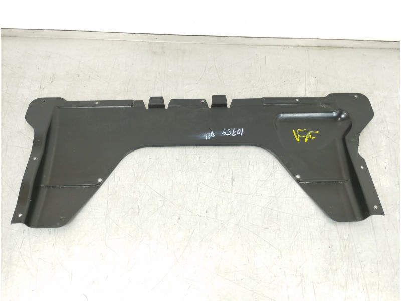 Recambio de cubrecarter para seat arona xperience referencia OEM IAM 2Q0825235B  