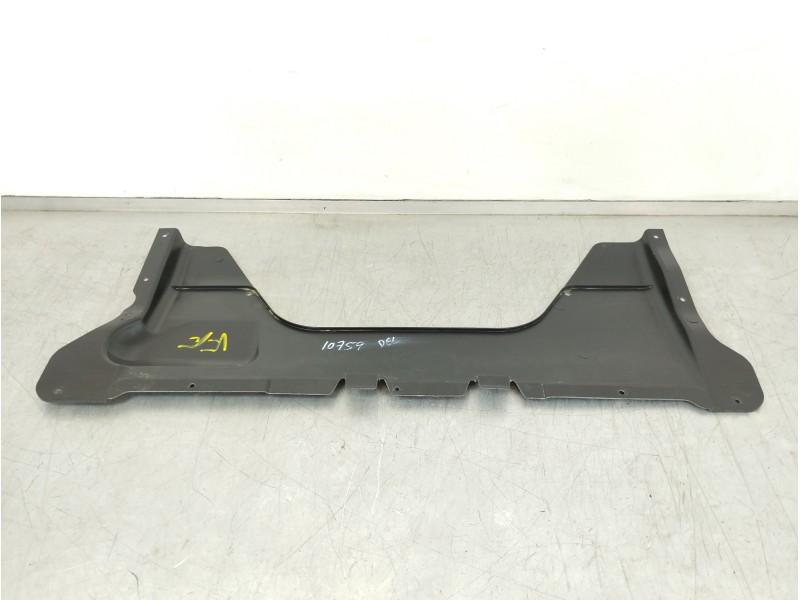 Recambio de cubrecarter para seat arona xperience referencia OEM IAM 2Q0825235B  