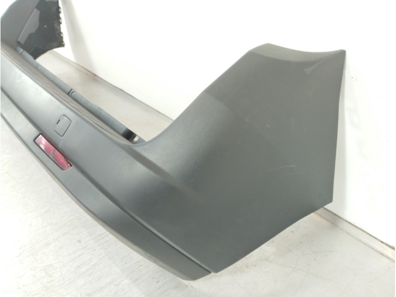 Recambio de paragolpes trasero para fiat doblo cargo basis kombi referencia OEM IAM 0051832045  