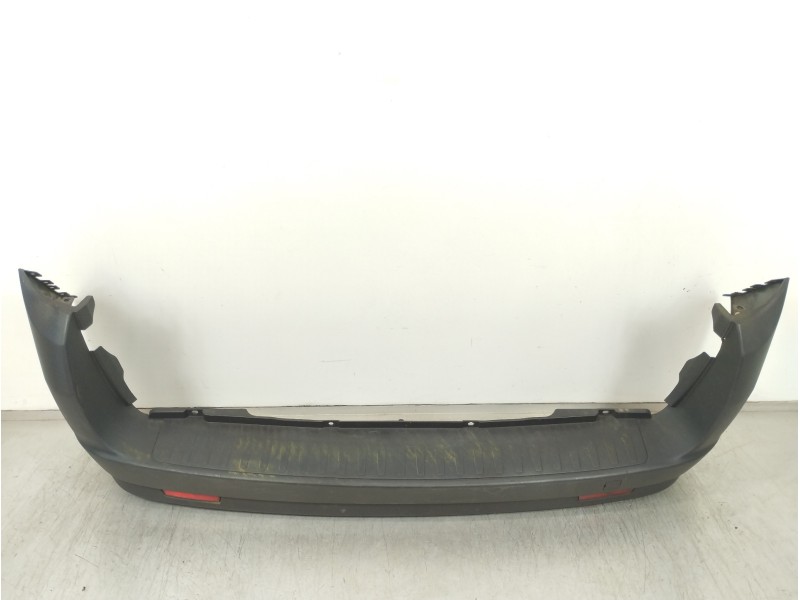 Recambio de paragolpes trasero para fiat doblo cargo basis kombi referencia OEM IAM 0051832045  