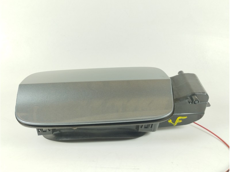 Recambio de tapa exterior combustible para audi a3 sportback (8va) ambiente referencia OEM IAM 8V5809906 8V0862153A 